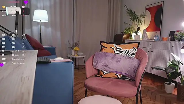 WhiteAnni online show from 11/21/25, 02:54