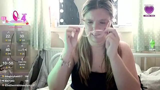 Demi WelshX online show from 11/26/25, 09:42