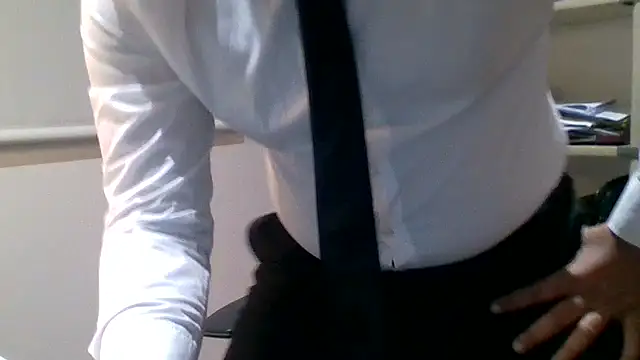 Snapshot of 66MA69 chatting on 10/25/25, 05:39 66MA69 online show from 10/25/25, 05:39