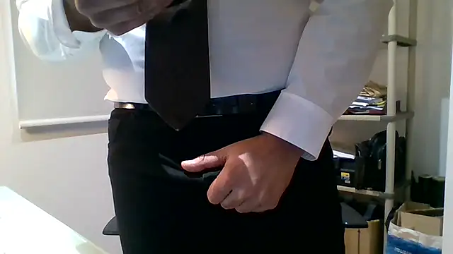 Snapshot of 66MA69 chatting on 12/02/25, 03:58 66MA69 online show from 12/02/25, 03:58