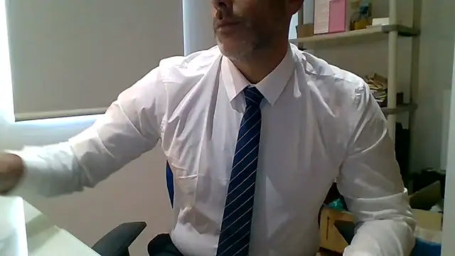 66MA69 online show from 03/28/26, 03:46