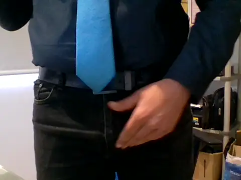 Snapshot of 66MA69 chatting on 10/21/25, 11:31 66MA69 online show from 10/21/25, 11:31