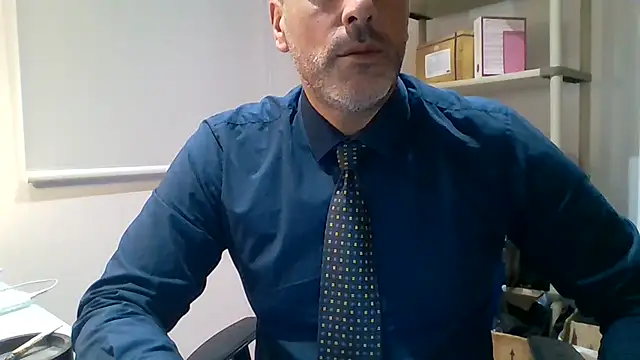 Snapshot of 66MA69 chatting on 10/27/25, 06:58 66MA69 online show from 10/27/25, 06:58