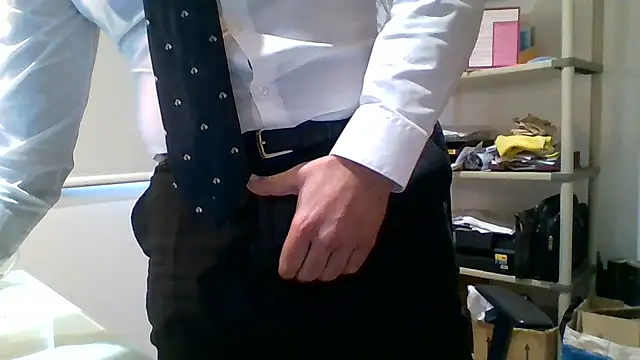 Snapshot of 66MA69 chatting on 11/29/25, 12:05 66MA69 online show from 11/29/25, 12:05