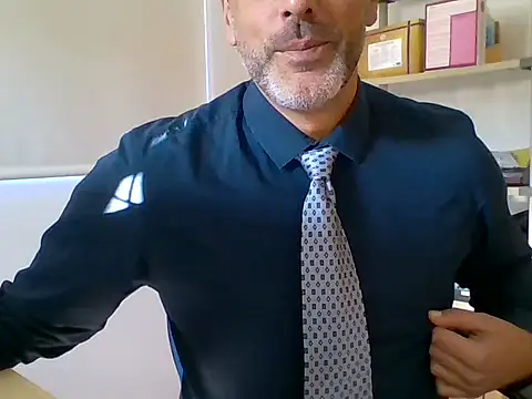 Snapshot of 66MA69 chatting on 09/25/25, 08:42 66MA69 online show from 09/25/25, 08:42