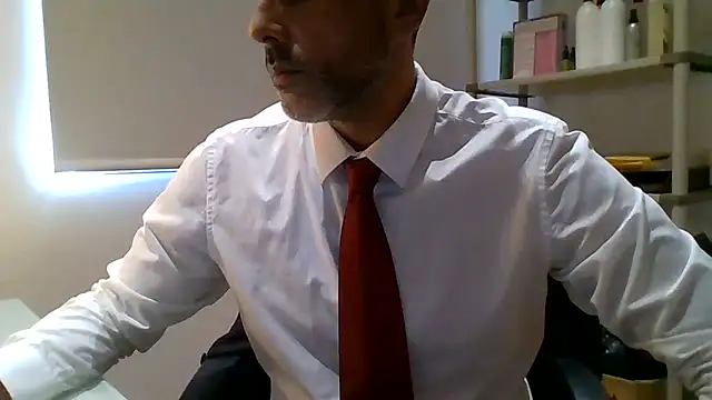 66MA69 online show from 07/16/26, 03:53
