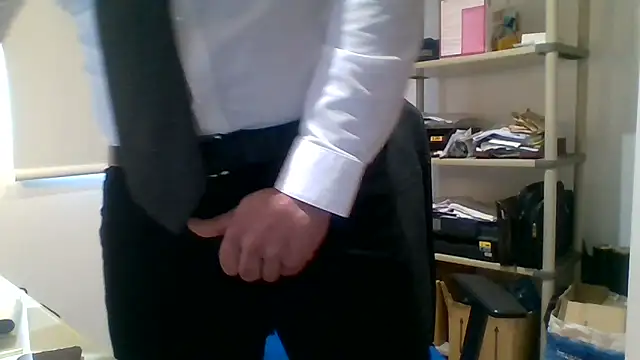 66MA69 online show from 02/17/26, 02:25