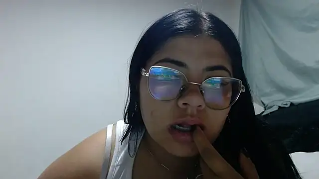 viccky vick online show from 04/26/26, 11:46