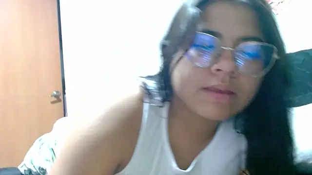 viccky vick online show from 03/23/25, 12:47