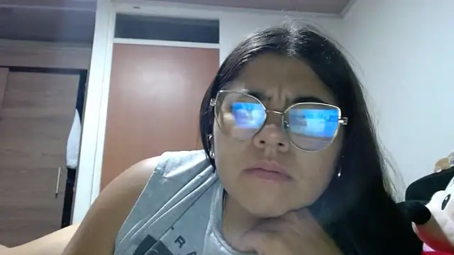 viccky vick online show from 10/13/25, 03:30