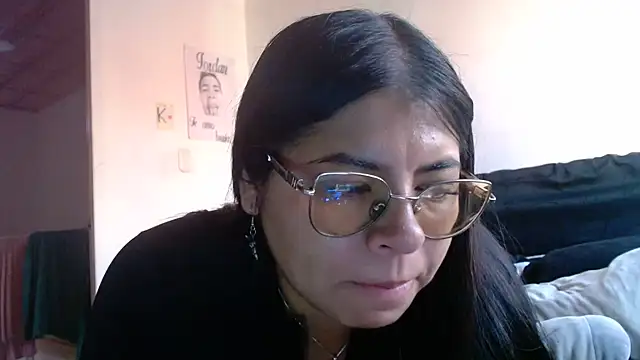 Snapshot of viccky_vick chatting on 06/21/26, 09:09 viccky vick online show from 06/21/26, 09:09