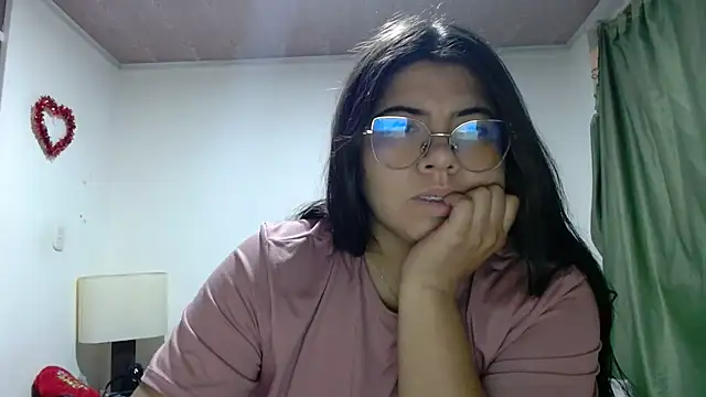 viccky vick online show from 10/21/25, 02:44