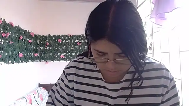 viccky vick online show from 04/02/26, 01:40