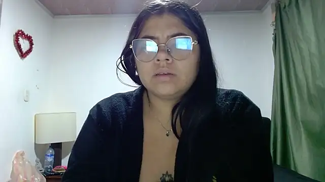 viccky vick online show from 10/17/25, 03:21