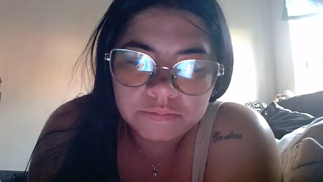 viccky vick online show from 04/12/26, 10:02