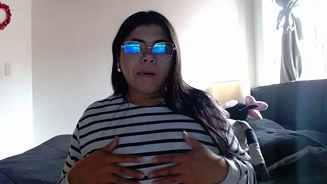 viccky vick online show from 10/23/25, 08:51