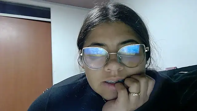 viccky vick online show from 01/10/26, 04:41