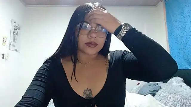 Snapshot of viccky_vick chatting on 07/20/26, 12:40 viccky vick online show from 07/20/26, 12:40