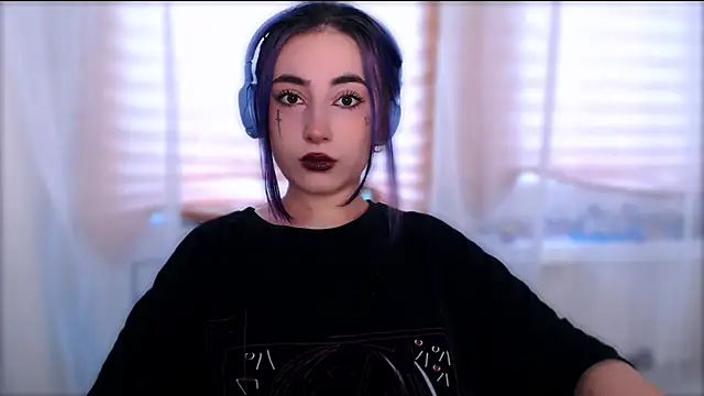 purplewitch online show from 11/16/25, 07:24