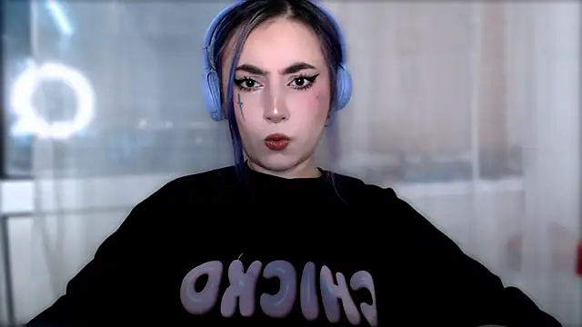 purplewitch online show from 11/20/25, 08:31