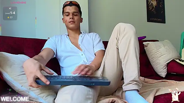 Dwayne Brown online show from 09/14/25, 07:14