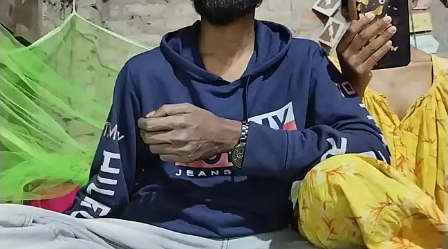 Multiple121 online show from 03/06/25, 09:03