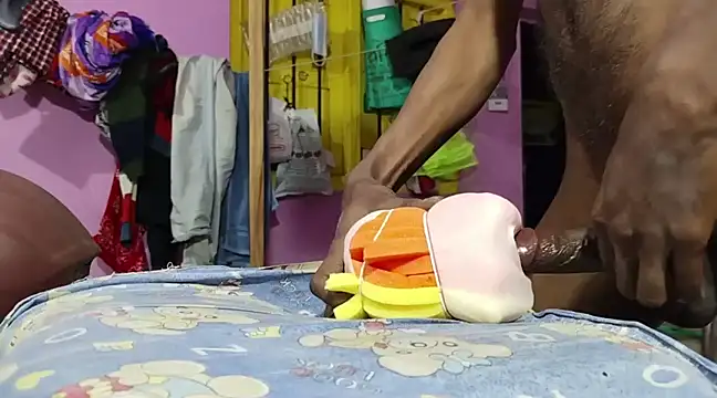 Multiple121 online show from 02/26/25, 06:37