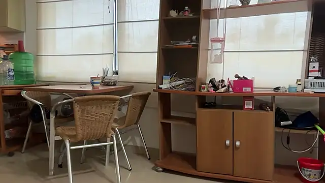 Mermaid-hana online show from 10/21/25, 11:20