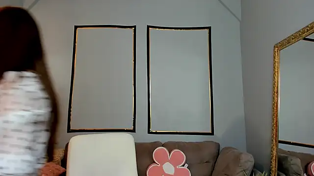 Anya-Ray online show from 04/04/26, 11:50