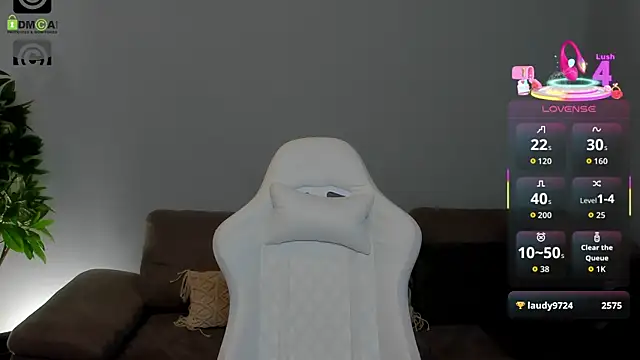 Anya-Ray online show from 10/25/25, 02:17