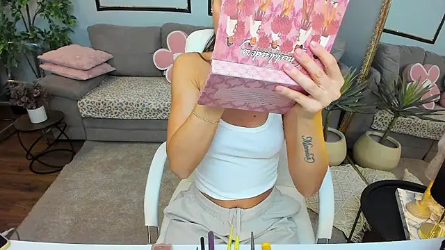 Anya-Ray online show from 03/13/26, 12:54
