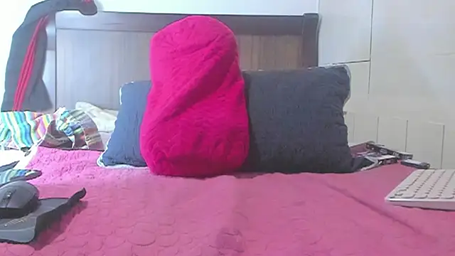 brigitho5 online show from 11/14/25, 03:54