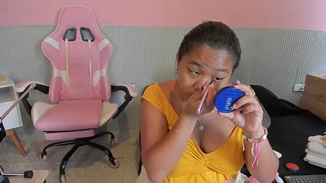 yeikafoxy online show from 02/10/26, 11:31