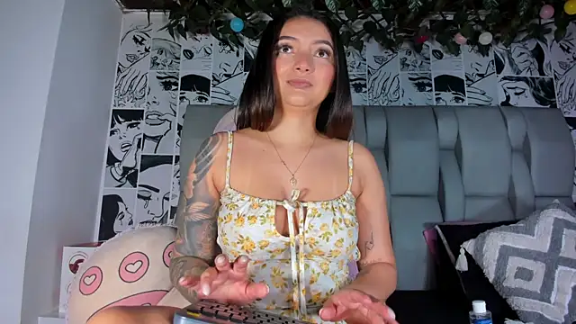 LucyRosse online show from 07/19/26, 11:18