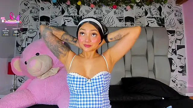 LucyRosse online show from 12/14/25, 11:16