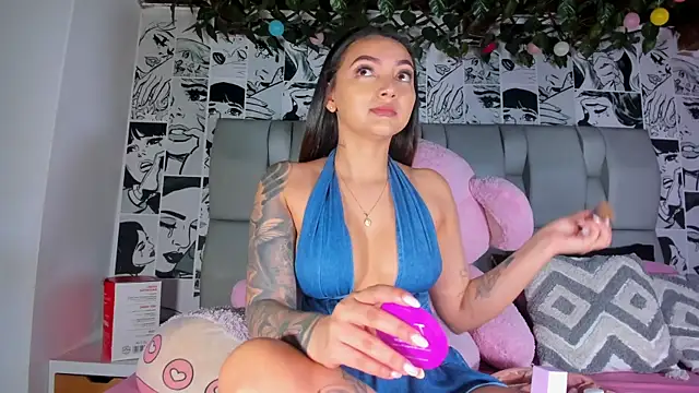 LucyRosse online show from 07/17/26, 11:18