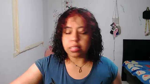 alexandraluv online show from 11/23/25, 07:24