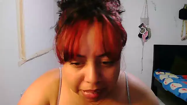 alexandraluv online show from 11/25/25, 12:00