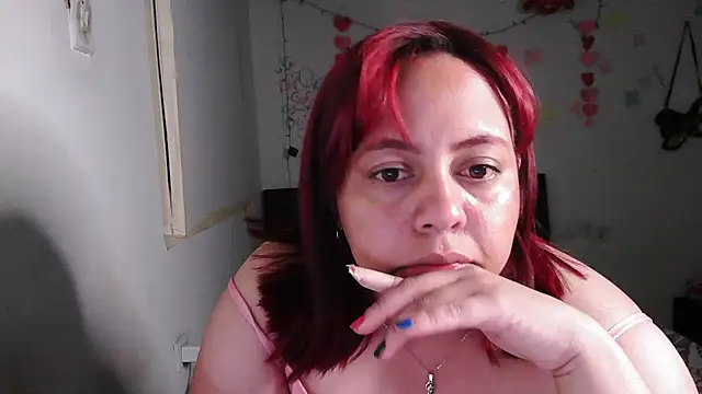 Snapshot of alexandraluv chatting on 02/17/26, 03:04 alexandraluv online show from 02/17/26, 03:04