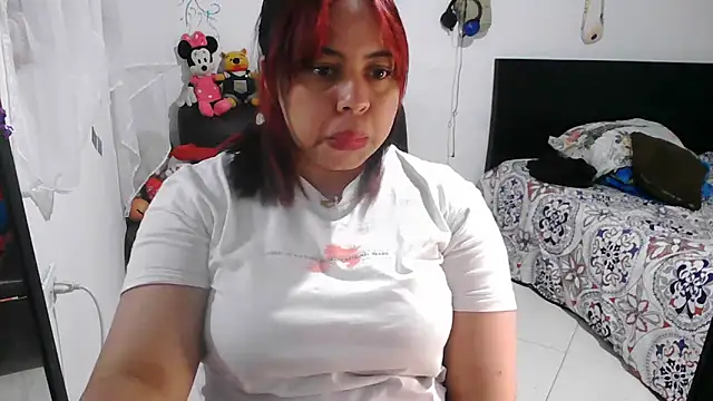 alexandraluv online show from 11/13/25, 08:57