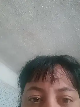 alexandraluv online show from 09/18/25, 02:31