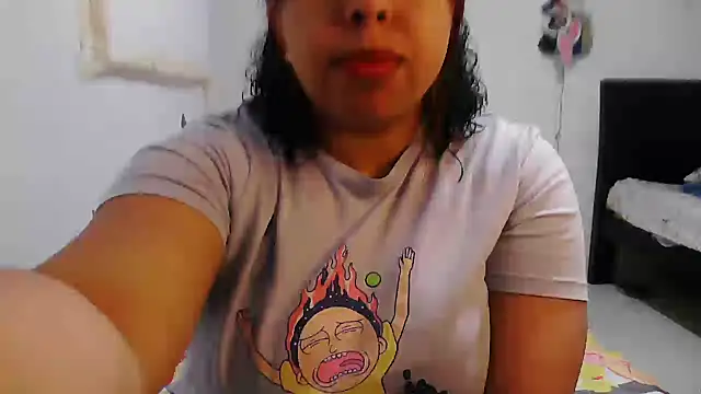 alexandraluv online show from 11/21/25, 04:06