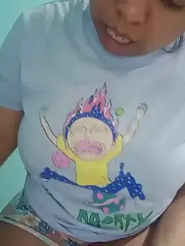 alexandraluv online show from 09/19/25, 03:27