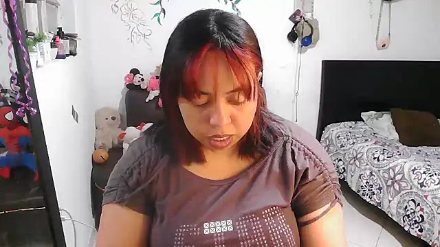 alexandraluv online show from 11/10/25, 10:04