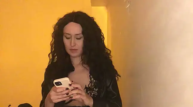 Snapshot of seductress444 chatting on 02/10/25, 03:03 seductress444 online show from 02/10/25, 03:03