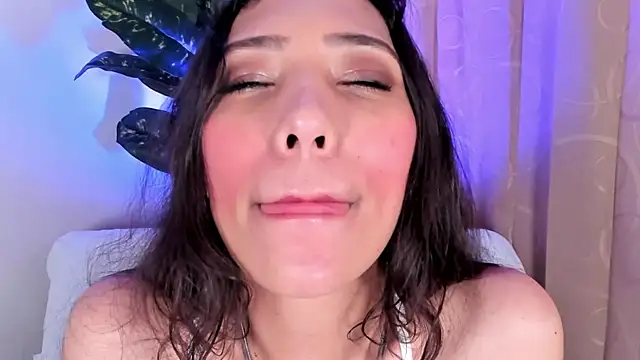 Miss veronicaa2 online show from 04/28/26, 01:15
