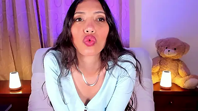 Miss veronicaa2 online show from 02/10/26, 01:10