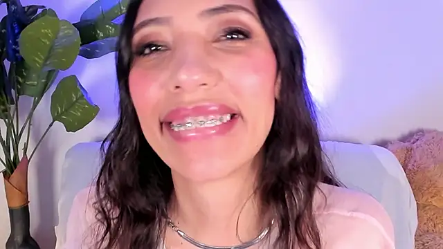 Miss veronicaa2 online show from 04/27/26, 01:31