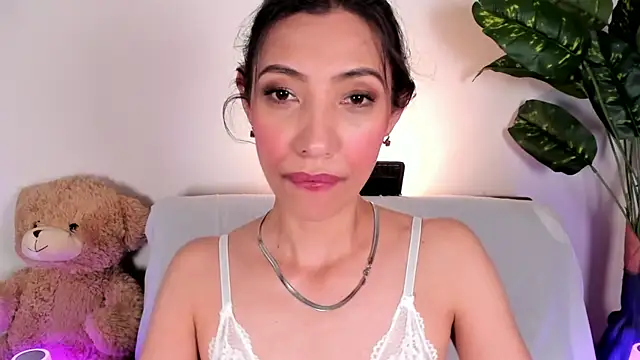 Miss veronicaa2 online show from 05/08/26, 01:26