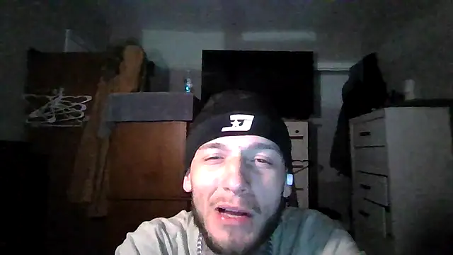 cruz815 online show from 04/10/26, 07:26